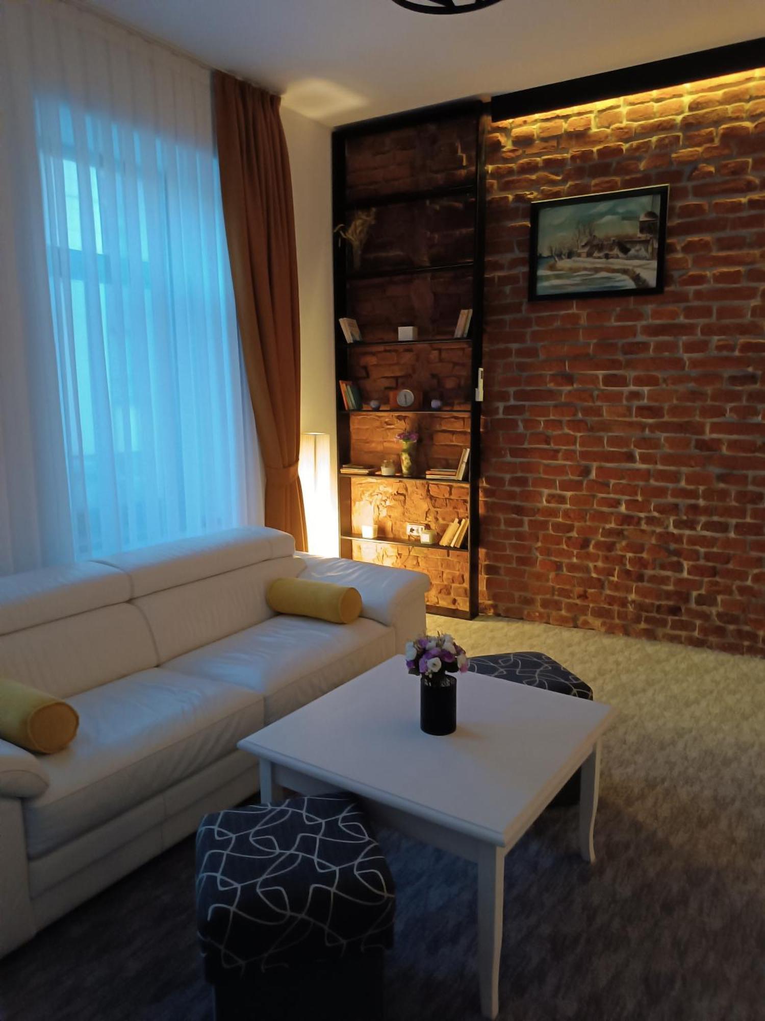 Apartament Ultracentral Oradea Exterior foto